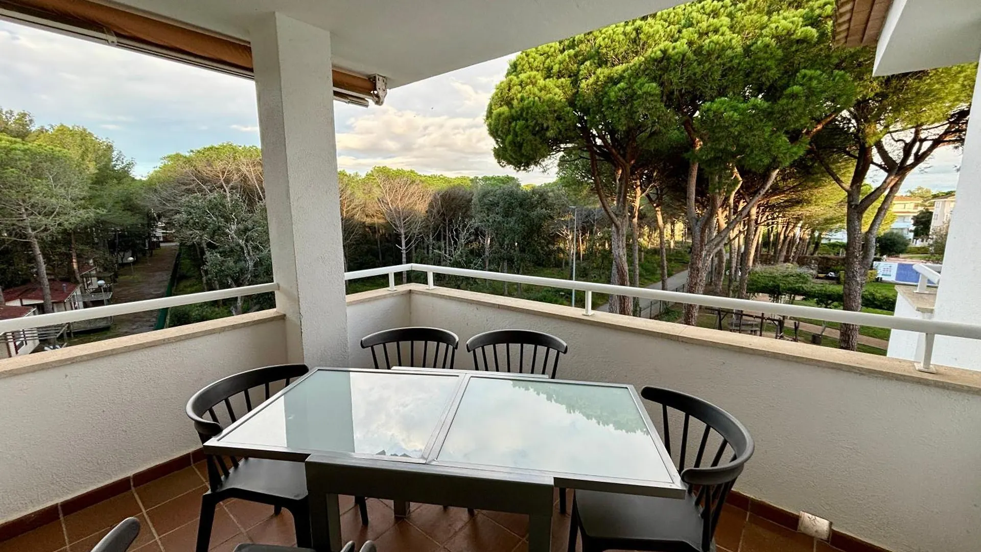 Apartamentos Plus Costa Brava Pals 0*,  Spain